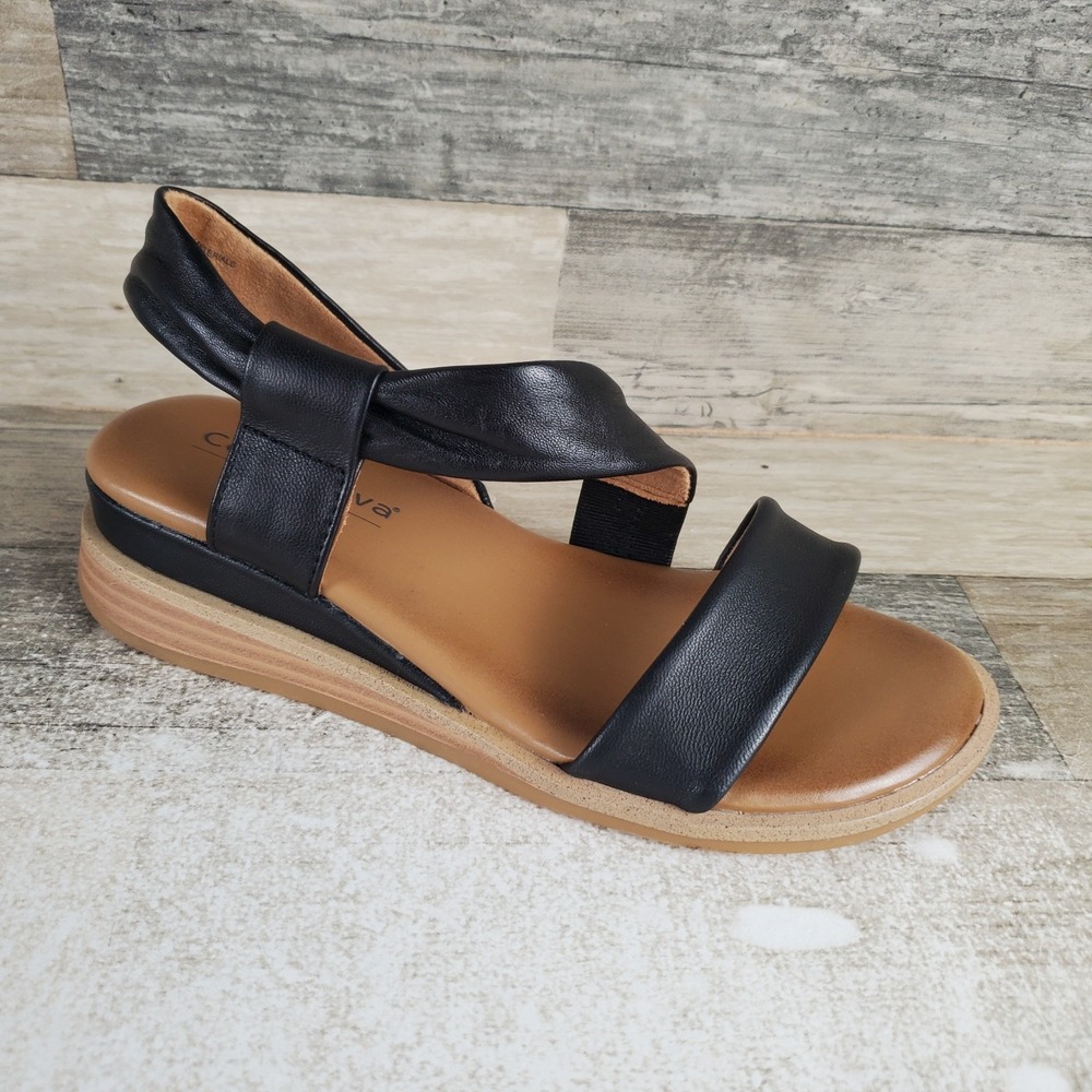 Comfortiva Marcy Womens Sandals Sz 6 W Black Leather Slip On Open Toe Wedge Heel